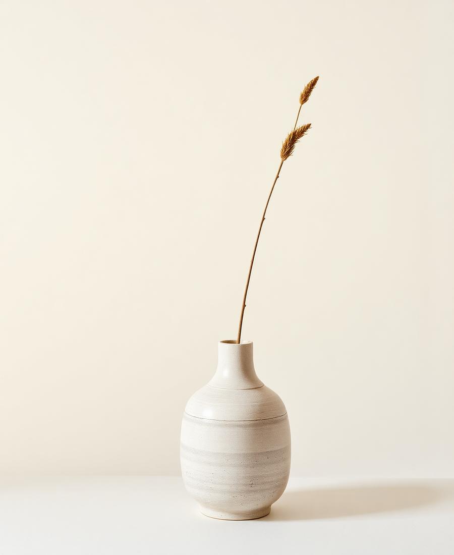 Ivory Stem, Single Vessel